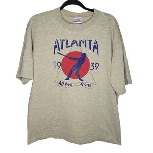 Vintage 90s Atlanta Baseball Sports Graphic T-Shirt Size Large